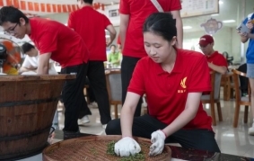 廣東工程職業(yè)技術(shù)學(xué)院師生開展“紅色火炬工程 ” --賡續(xù)紅色血脈，感悟革命初心
